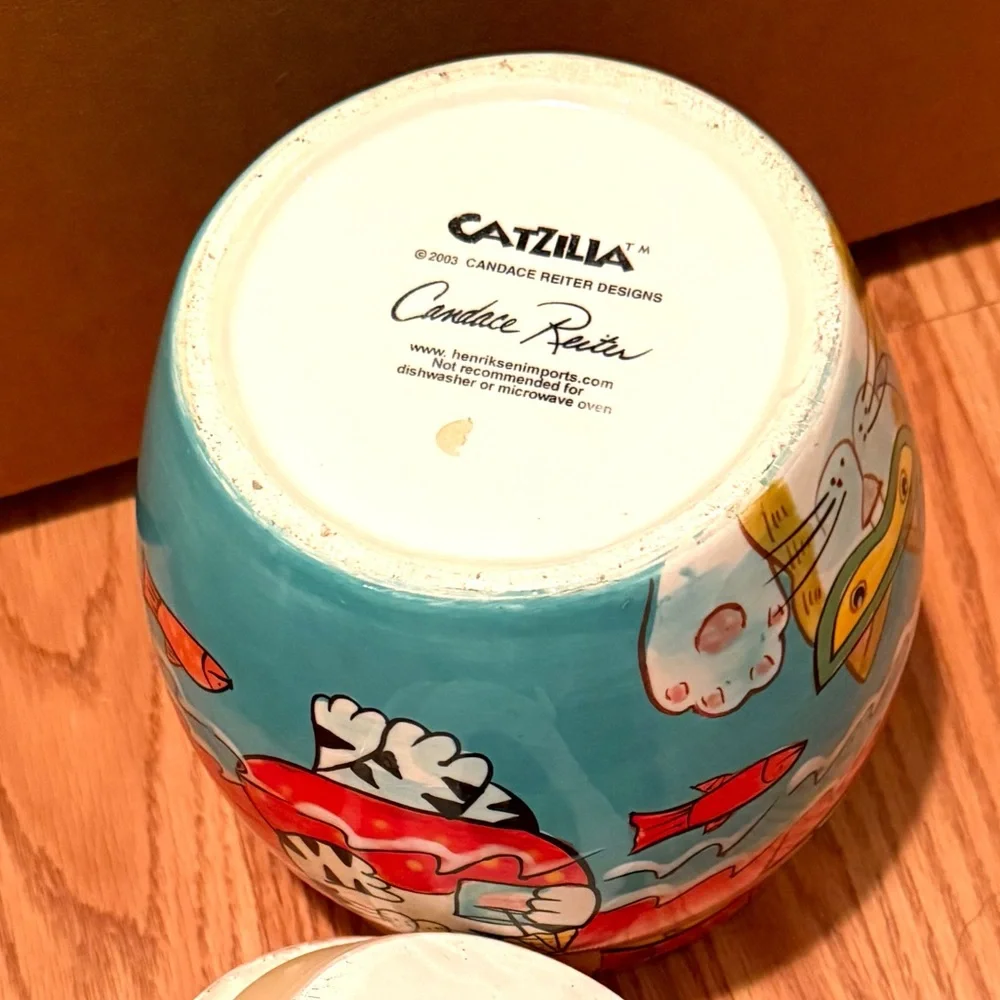 Catzilla 2003 Candace Reiter hand-painted ceramic cat treat jar or canister
